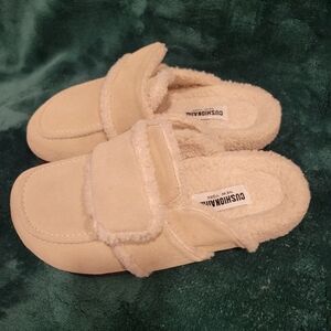 Cream Cushionaire Suede Slippers